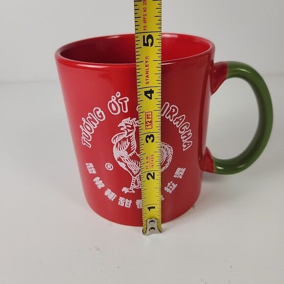 I Put Sriracha on my Sriracha Coffee Mug Tea Cup Tuong Ot Red Green Rooster - Picture 8 of 8